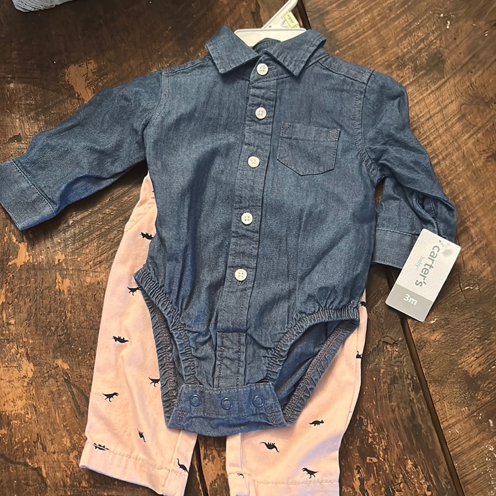 Carter’s Boys 2 piece set NWT 3months